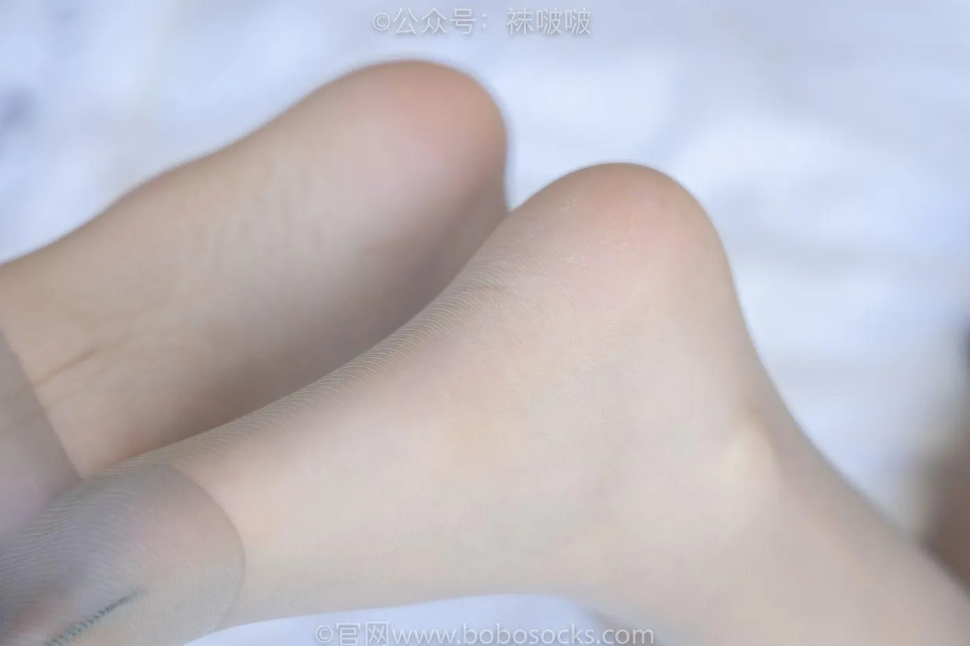 [BoBoSocks袜啵啵]NO.035 小甜豆-平底鞋、薄灰丝、薄咖啡丝 [133P]插图3